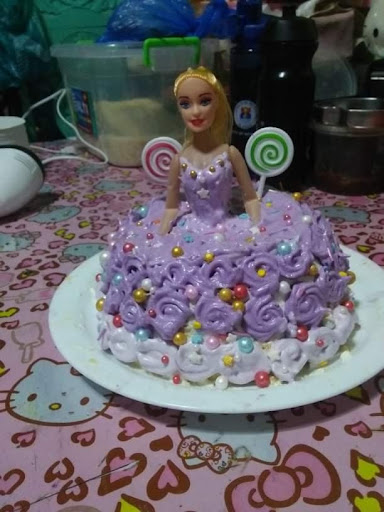doll-cake